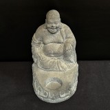 Suport pentru lum&acirc;nare din piatră &ndash; Buddha z&acirc;mbitor, Indonezia