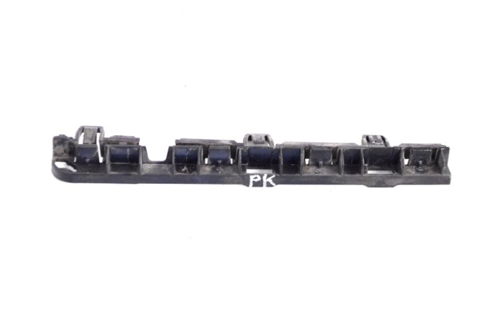Suport prag lateral st&acirc;nga față BMW 5 F10 2014 OEM: 7184775 14340439