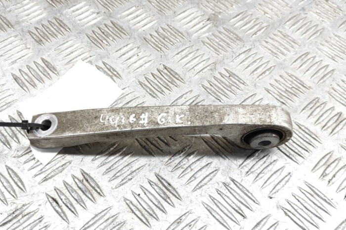Bieleta stabilizatoare st&acirc;nga spate AUDI A4 Avant 8W2, B9 2023 OEM: 8W0505465B 24884085