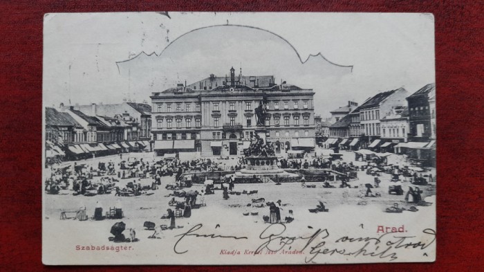 Arad-1907-Piata centrala,magazine,tarabe,animatie-perf.-C.P.circ.-F RARA