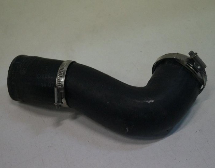 Furtun intercooler st&acirc;nga VW BEETLE 5C1, 5C2 2013 OEM: 1K0145832AA 2113463