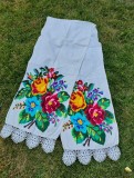 **Stergar vechi taranesc mare, Maramures, cusut de mana pe panza, model cu flori, tindeu, 280cm x 51cm