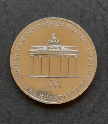 10 DM &amp;quot;Das Brandenburger Tor&amp;quot; 1991, Germania - G 4391 foto