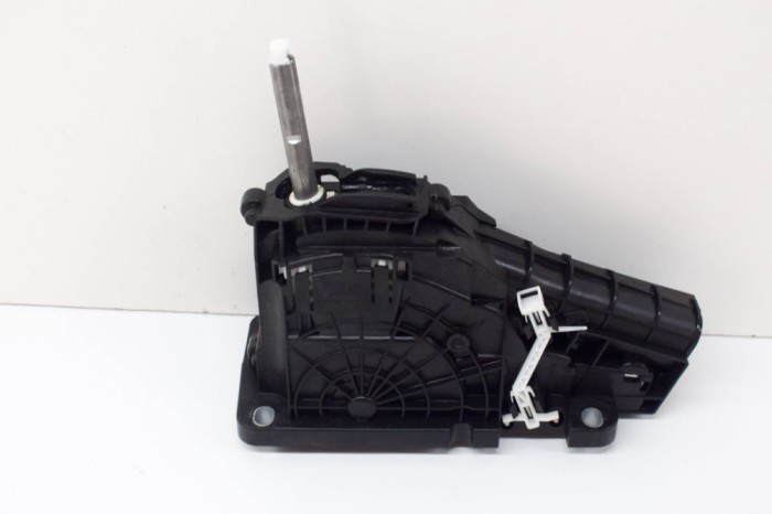 Timonerie cutie de viteze VOLVO S90 II 2017 OEM: Sedan | 15127860