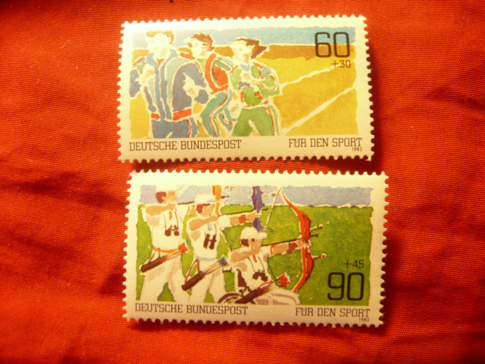 Serie RFG 1982 - Pentru Sport , 2 valori