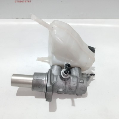 Vas lichid pompa frana Mercedes-Benz C-Class W205 2014 - 2021 foto