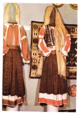 QW28 - Tematica arta populara 14 - costume populare - Valcea