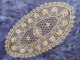 Mileu vintage oval, dantelă deosebita