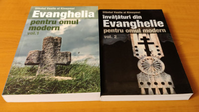 Sf Vasile al Kineşmei - &amp;Icirc;nvățături din Evanghelie pentru omul modern (2 volume) foto