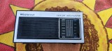 RADIO CU TRANZISTORI GERMANIU . MODEL WUSTENROT , NU FUNCTIONEAZA .