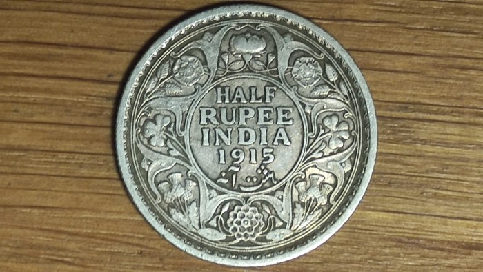 India Britanica - moneda rara de colectie argint 917 - 1/2 half rupee 1915 Calcutta - George V - anul cheie al seriei, valoare catalog uriasa !