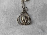 Argint MEDALION FECIOARA MARIA 1900 FRANTA de colectie EXCEPTIONAL + Lant argint