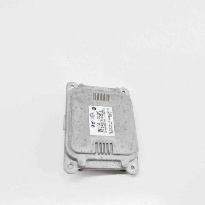 Unitate de control lumini LED KIA NIRO 2020 OEM: 92190-G5200,00190320 21482219