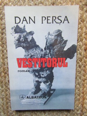 Dan Persa - Vestitorul foto