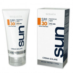 Crema solara SPF 30 corp - Bioearth SUN foto