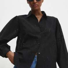 Answear Lab camasa din bumbac femei, culoarea negru, cu guler clasic, regular