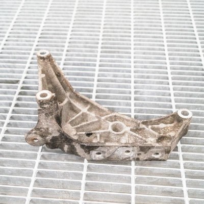 Suport motor dreapta VW TRANSPORTER V T5 Furgon 2011 OEM: 03L199207B 3031791 foto