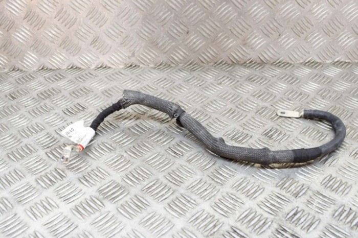 Cablu baterie pozitiv VW GOLF VII 5G1, BQ1, BE1, BE2 2018 OEM: 3Q0971225C 14511133