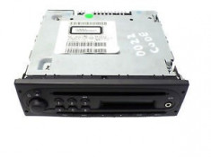 Radio Cd Player Renault Twingo 2, Original 8200843548, cu intrare Auxiliare jack 3,5 foto