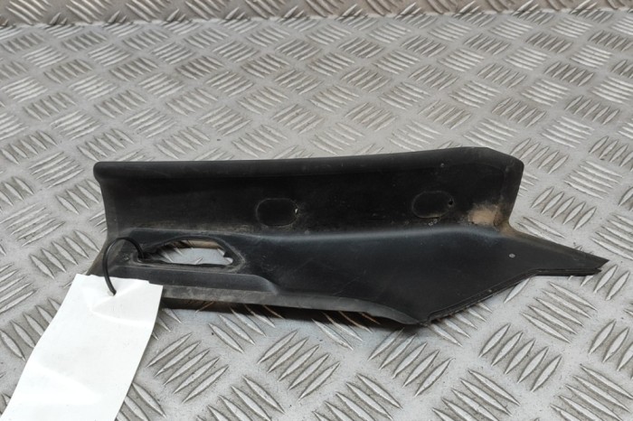 Ornament picurator haion st&acirc;nga PORSCHE PANAMERA 971 2018 OEM: 971827597B,971.827.597.B 28453769