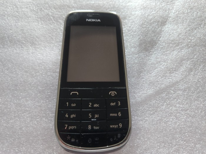 Carcasa pentru Nokia 203 completa folosita