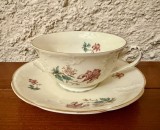 CEASCA CU FARFURIE DIN PORTELAN CREM- MARCAJ MOSA MAASTRICHT