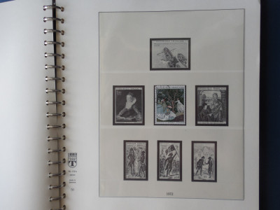 Franta-Album Lindner ,pretiparit-contine aprox 250 timbre stampilate foto