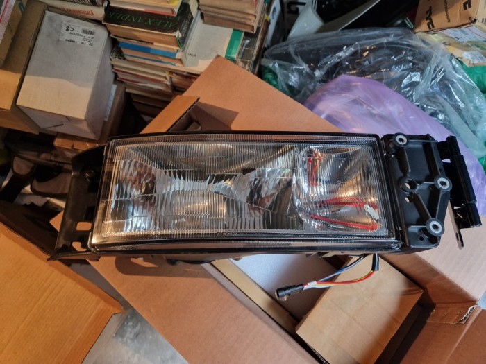 Far dreapta Iveco Eurostar