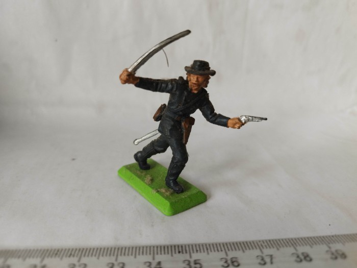 bnk jc Britains 654 - ACW soldat nordist