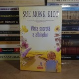 SUE MONK KIDD - VIATA SECRETA A ALBINELOR ( ROMAN ) , POLIROM , 2016 *