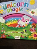 Unicorn Magic - Push, Pull, Pop! (Magia unicornului - carte in limba engleza)