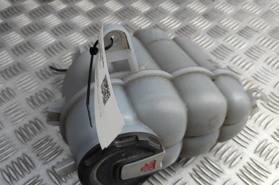 Vas de expansiune AUDI A5 F53 2019 OEM: 8W0121405G | 31862859 foto