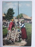 RUSIA IMPERIALA 1912 - TIPURI - PERSONAJE DE EPOCA - PEISAJ RURAL - LA FANTANA, Circulata, Fotografie