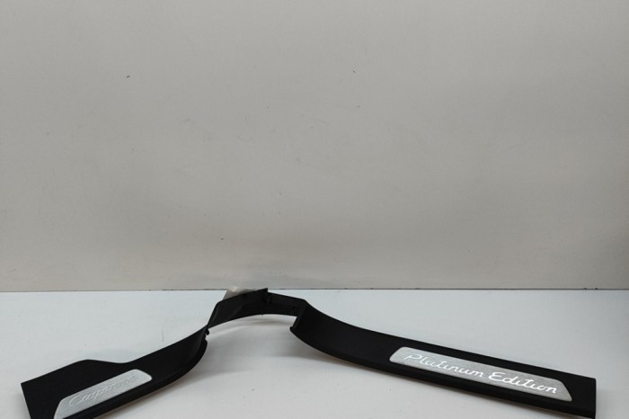 Ornament prag interior dreapta față PORSCHE CAYENNE Coupe 9YB 2023 OEM: 760853846,760853846A | 30747395