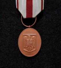 Medalia Barbatie si credinta model 2000 / medalie / decoratie foto