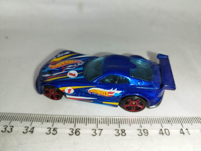 bnk jc Hot Wheels 2016 002/250 SRT Viper GTS-R