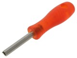 Conector - unealtă cheie pentru socluri banană
