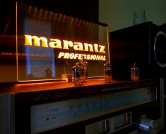 Stand Hi Fi Marantz foto
