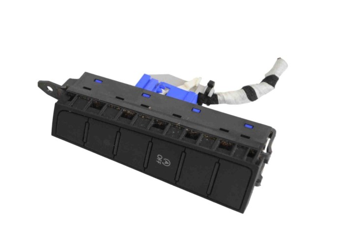 Comutator VW PASSAT Variant B7 365 2012 OEM: 3AC927137J 20813554