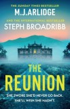 The Reunion: An Absolutely Gripping Mystery with Shocking Twists and Turns