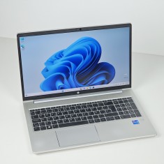 Laptop Second Hand, HP PROBOOK 450 G8, Procesor I7 1165G7, Memorie RAM 16 GB, SSD 256 GB NVME, Windows 11 Pro, Webcam, EU/US, Backlight, Ecran 15,6 in