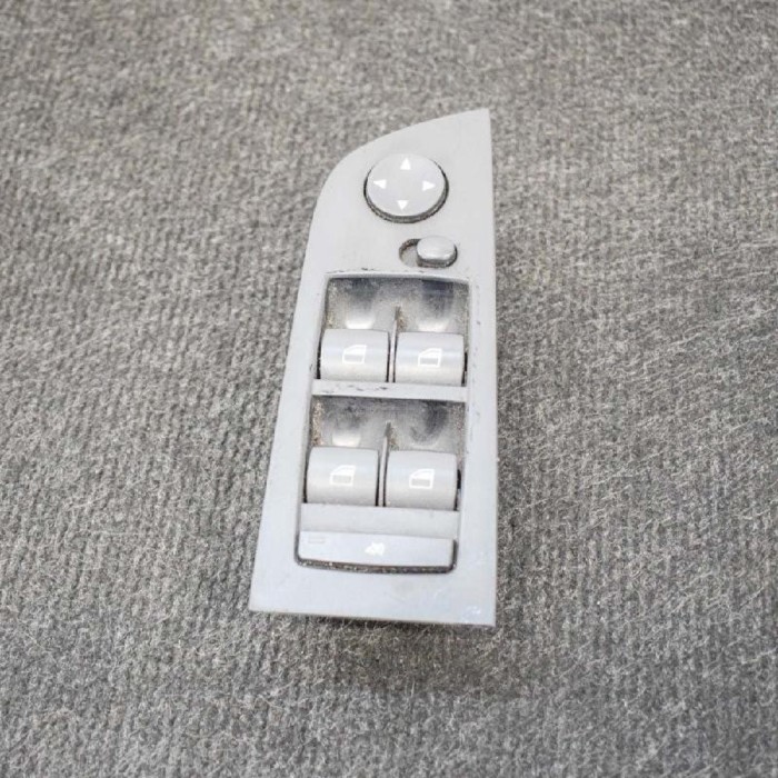 Buton geam ușă dreapta față BMW 3 E90 2009 OEM: 9155504 10000665
