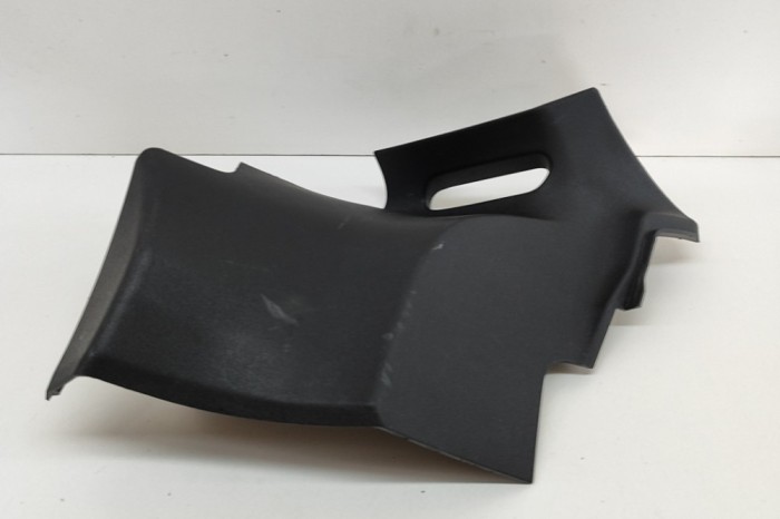 Ornament st&acirc;lp dreapta AUDI E-TRON GT 2022 OEM: 4J3867242 23561013