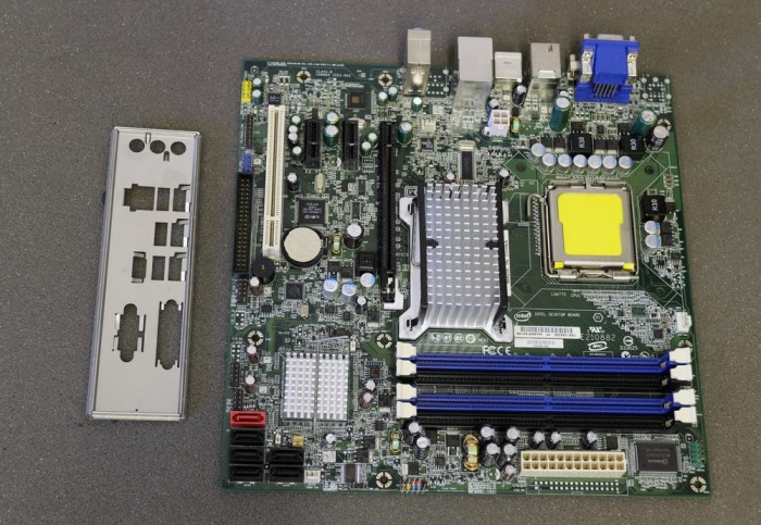 Placa de baza sk 775 - Intel DQ35JOE
