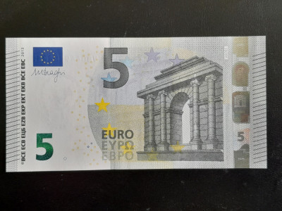 5 EURO 2013 UNC.- A DOUA EMISIE foto