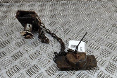 Suport roata de rezerva MERCEDES-BENZ X - Class 2018 OEM: A4704000000 | 31645908 foto