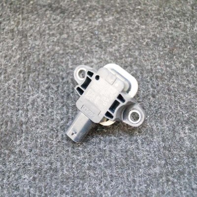Senzor de impact st&amp;acirc;nga față AUDI A6 4G2, C7, 4GC 2013 OEM: 4H0955557 | 2378338 foto