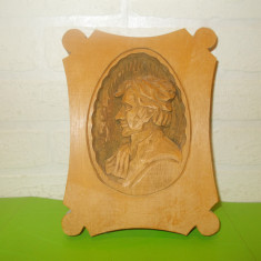 Ludwig van Beethoven - SCULPTURA in LEMN , basorelief , semnat de artist