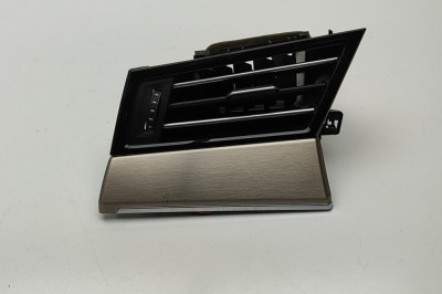 Gura de ventilație planșa de bord VW PASSAT Variant B8 3G5 2018 OEM: 3G1819701 30293512 foto