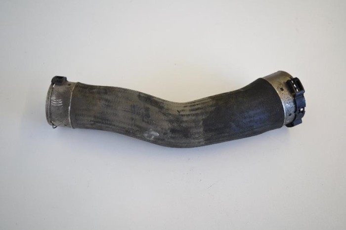 Furtun intercooler dreapta BMW 3 F30, F80 2014 2388803
